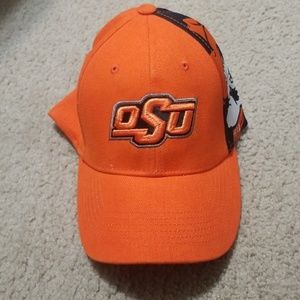 Oklahoma State University Cowboys hat.